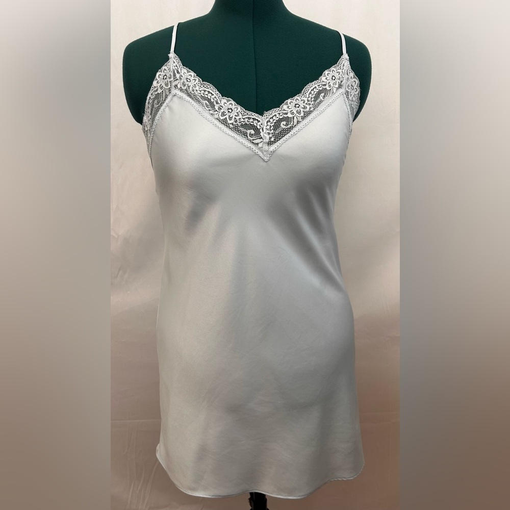 Linea Donatella Slip Sz M Coquette Baby Blue Lace Lingerie Satin Babydoll